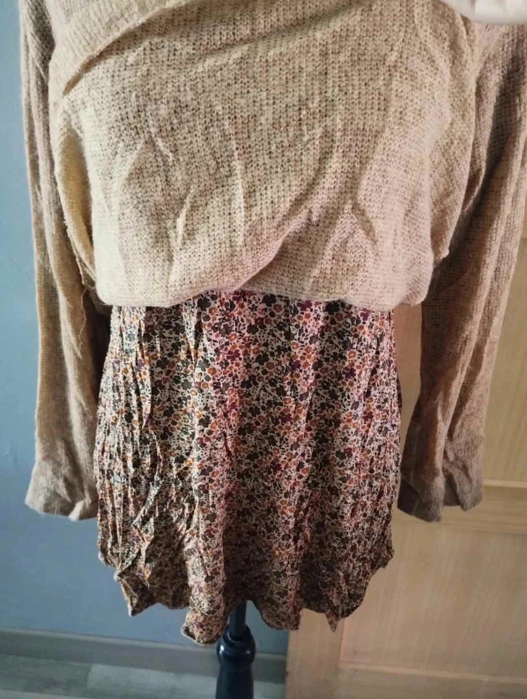 Pull marrom com suéteres florais por baixo, made in Italy T40 – photo 2